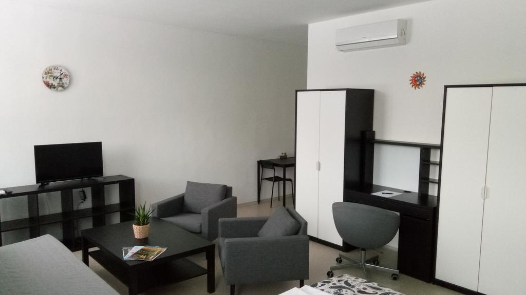 Mari Kiri Penzion Bratislava Esterno foto
